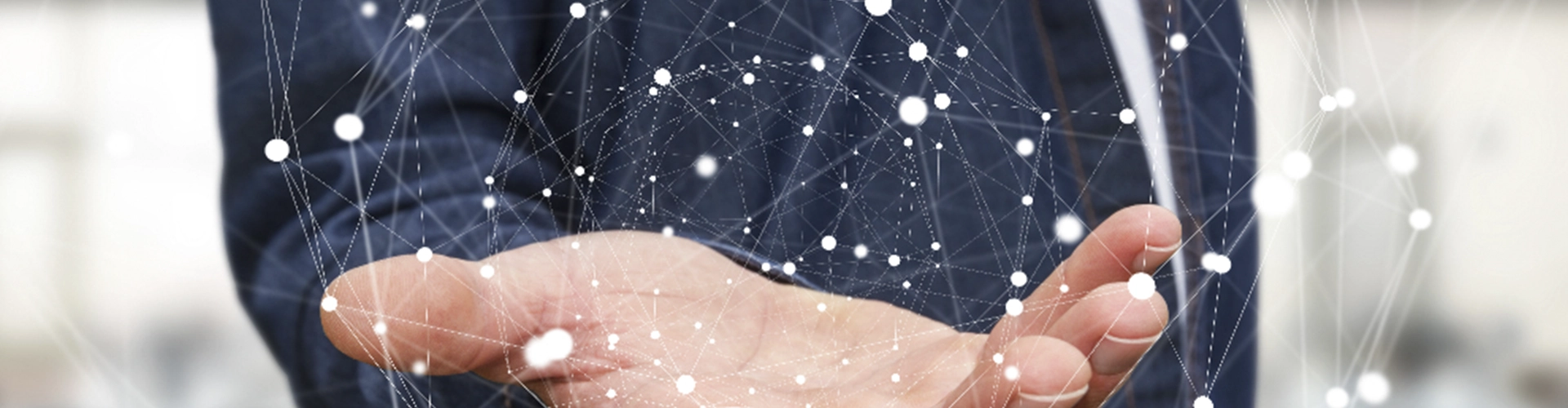 manos sujetando vectores redes contactos